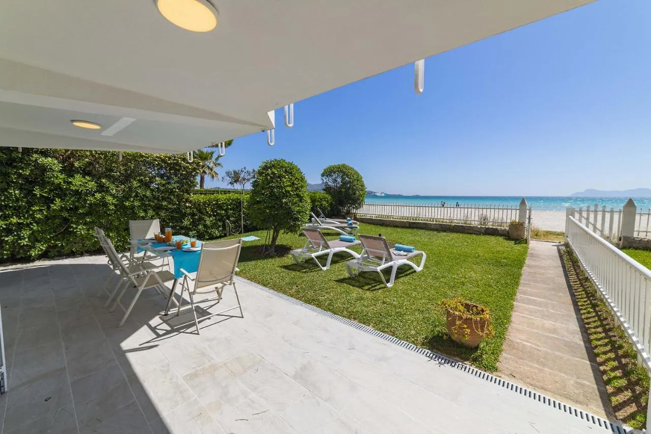 Apartamento Beachfront Sonrisas Alcudia  Spain